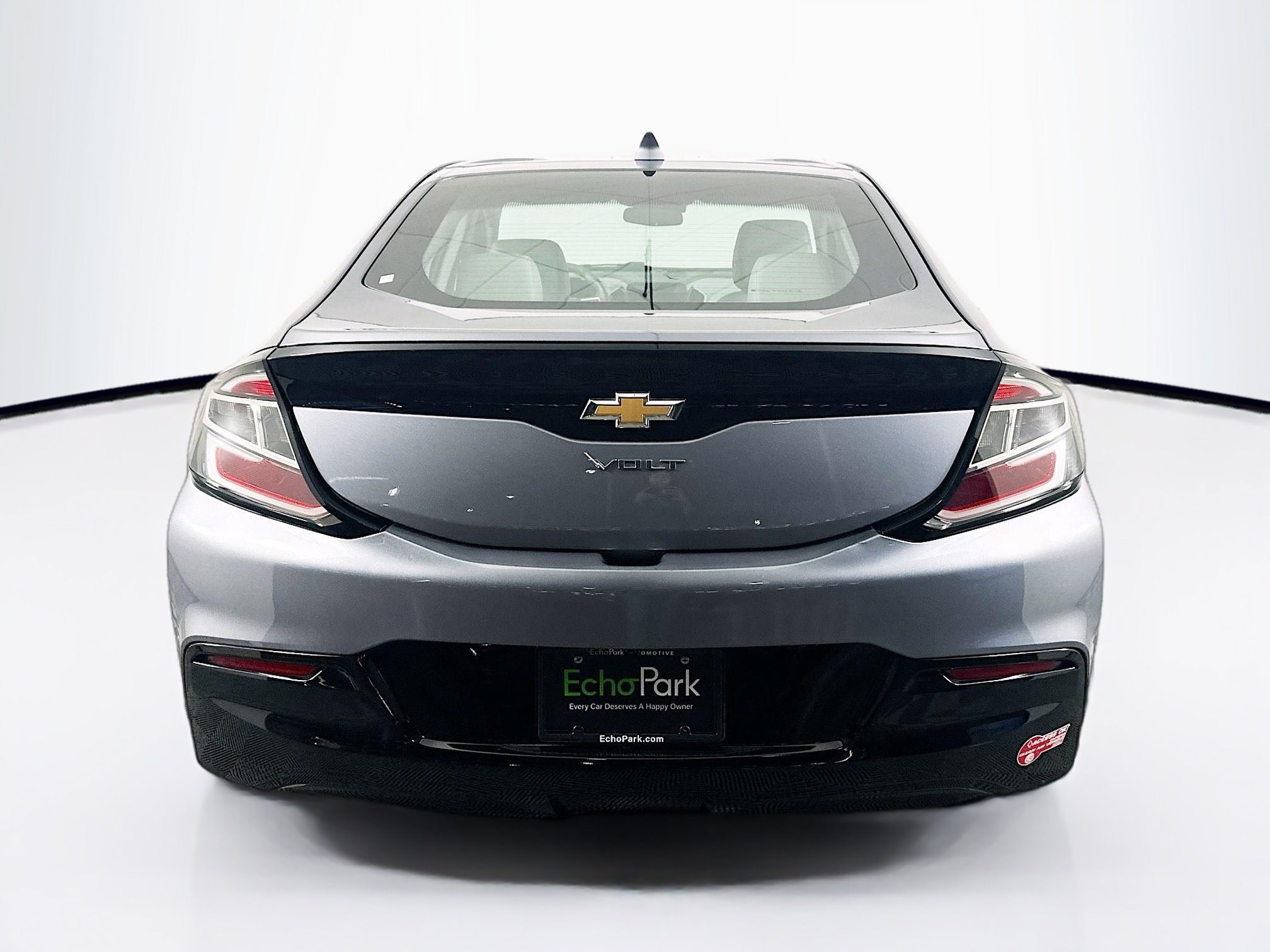 Used 2018 Chevrolet Volt LT w/ Comfort Package FWD image 7