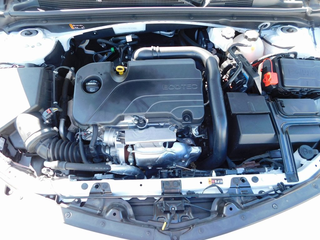 Used 2024 Chevrolet Malibu LS w/ Driver Confidence Package image 33