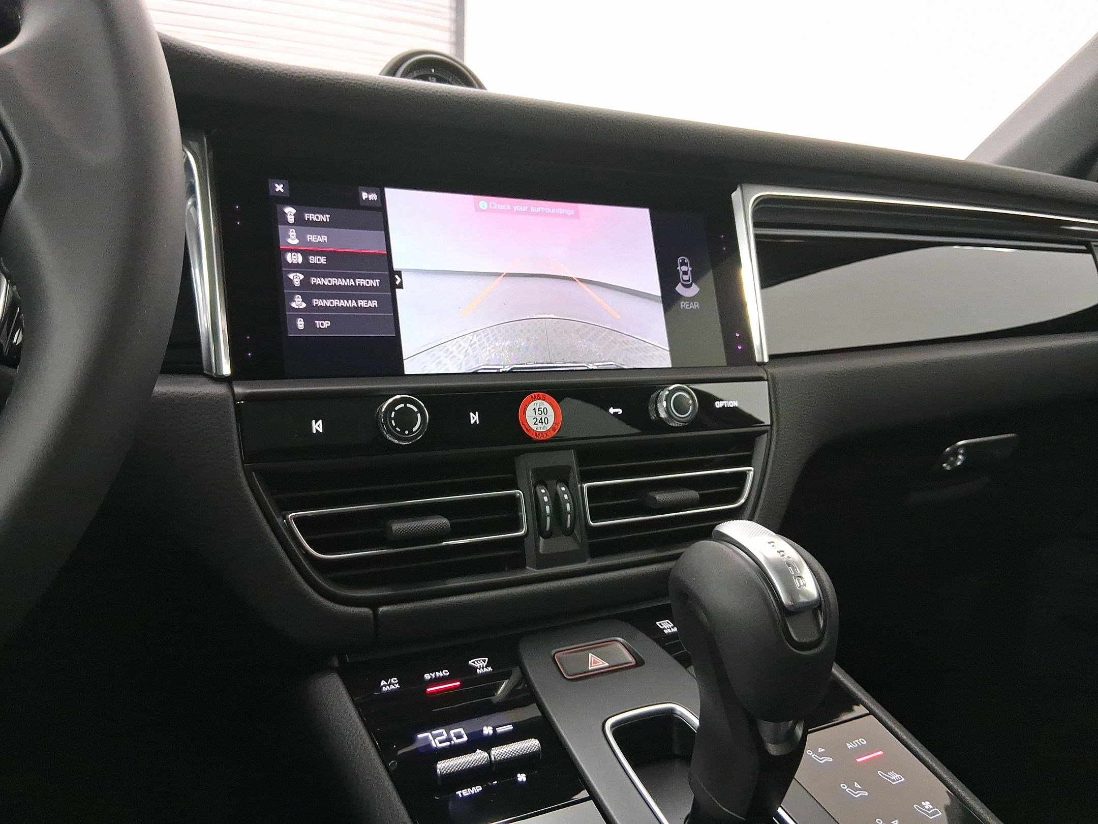 New 2026 Porsche Macan image 26