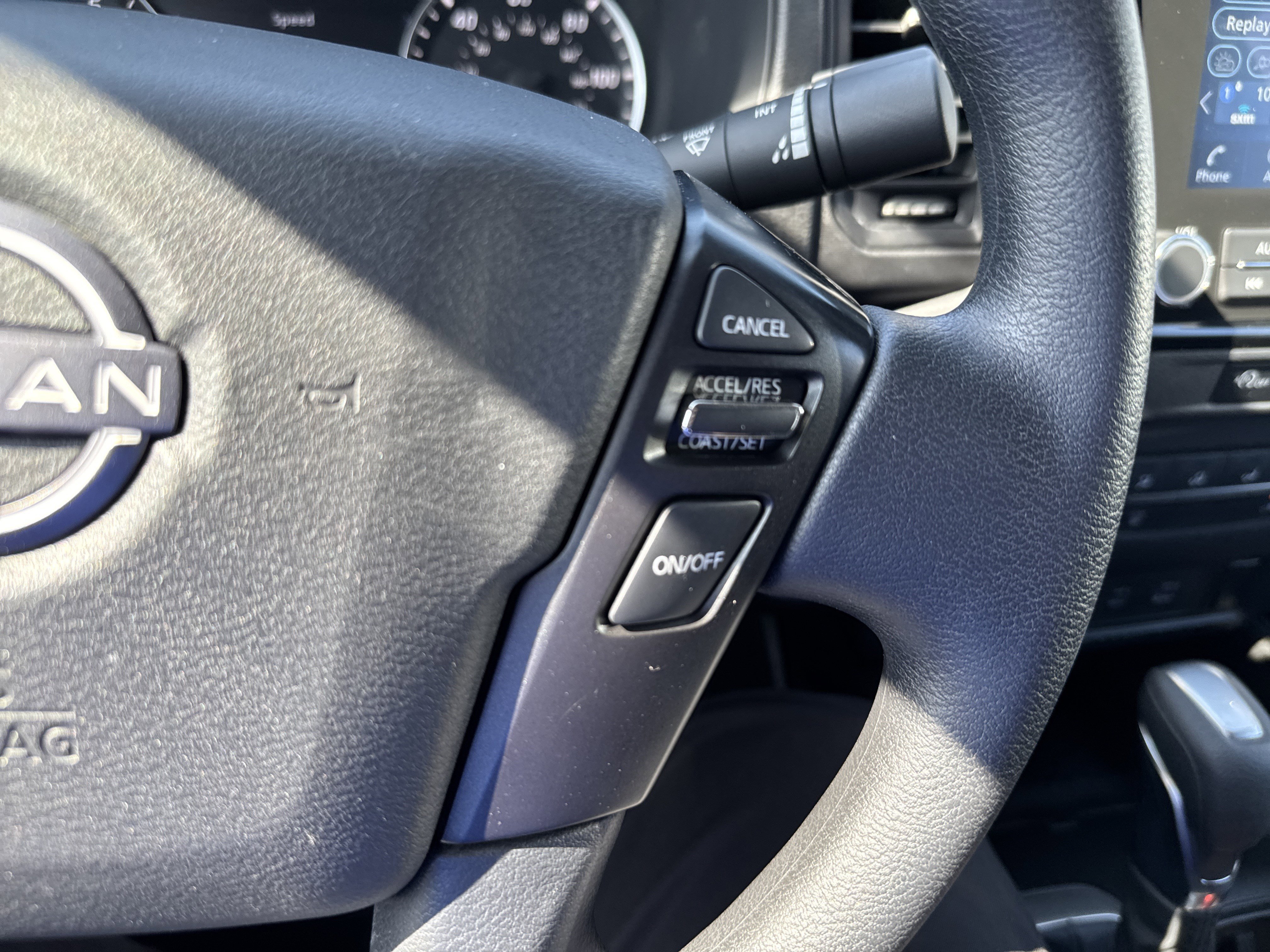 Used 2024 Nissan Frontier S w/ S Utility Package image 23