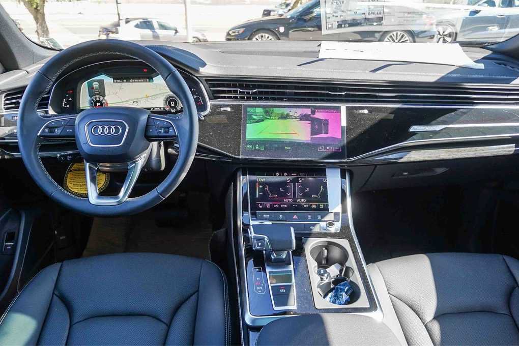 New 2025 Audi Q8 Premium Plus image 12