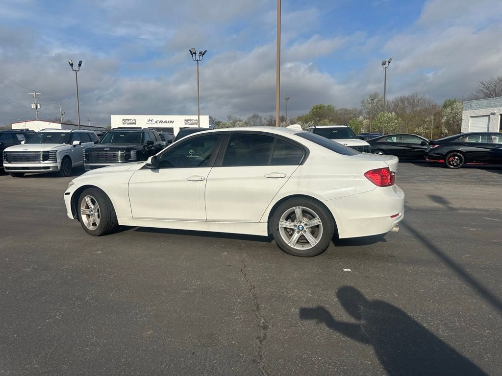 Used 2015 BMW 320i xDrive Sedan image 12