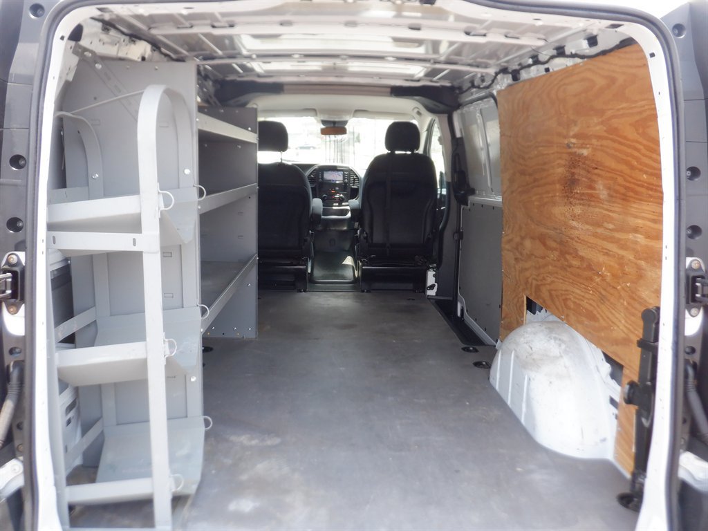 Used 2023 Mercedes-Benz Metris image 5