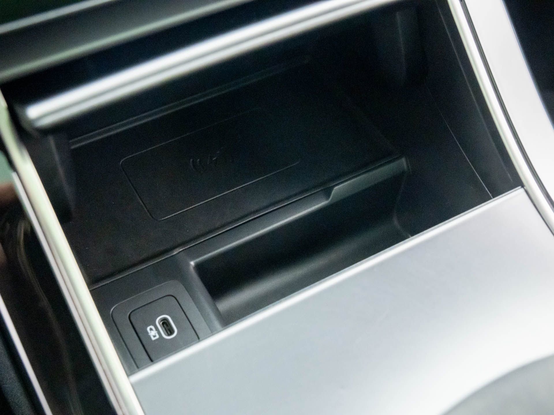 Used 2024 Land Rover Range Rover Velar Dynamic SE image 26