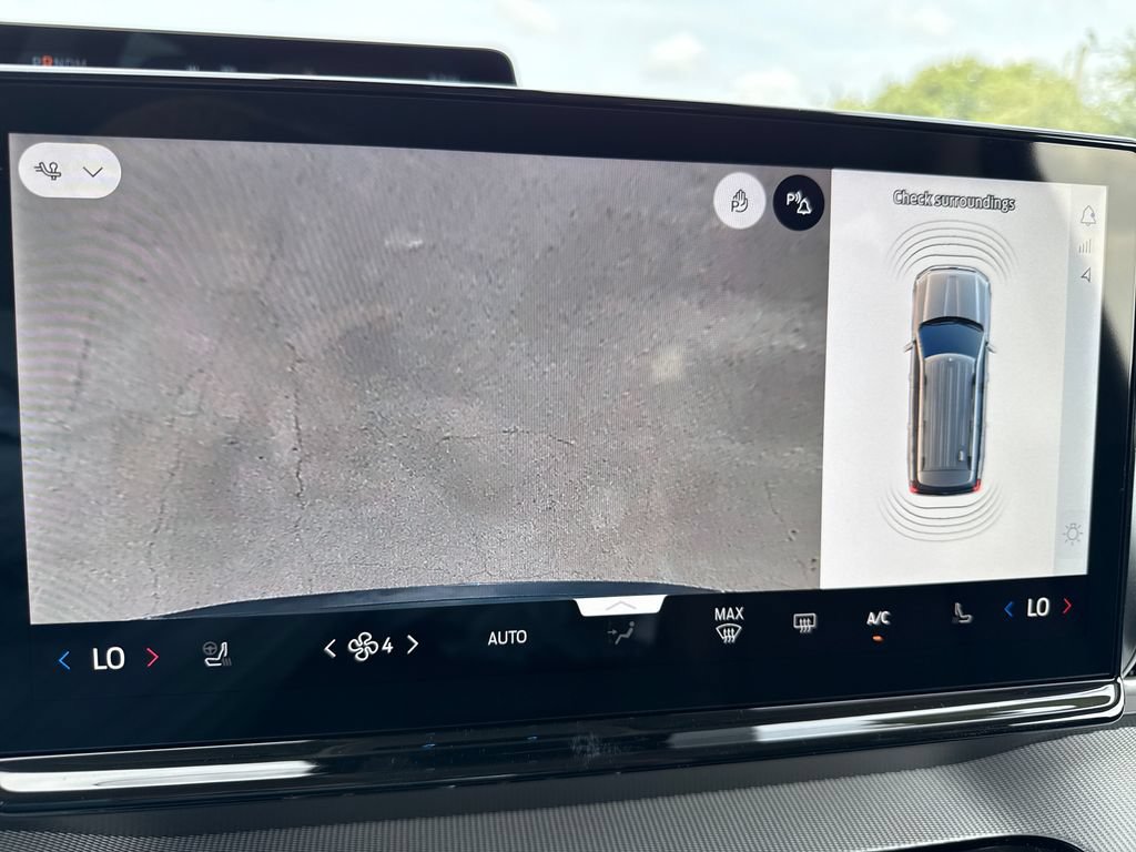 New 2027 Ford Expedition Max Active RWD image 25