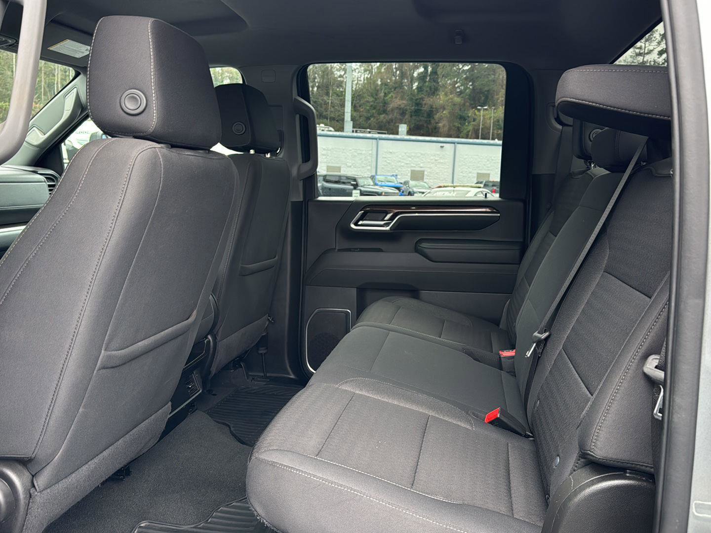 Used 2024 Chevrolet Silverado 2500 LT image 9