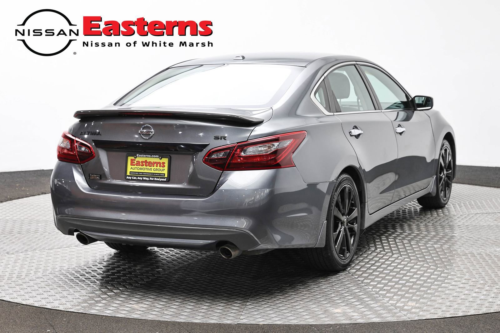 Used 2018 Nissan Altima 2.5 SR w/ SR Midnight Edition image 5