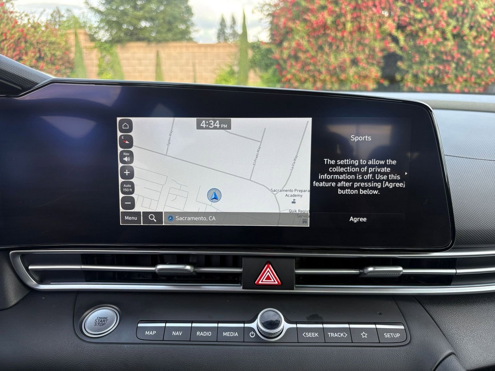 Used 2025 Hyundai Elantra SEL image 20