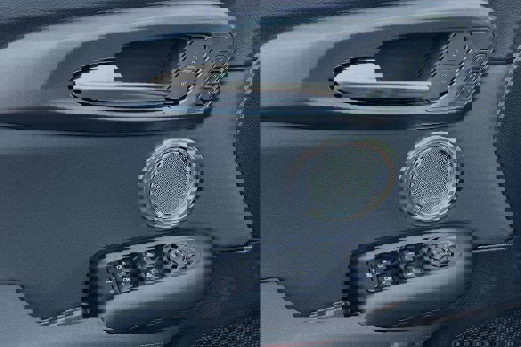 Used 2024 Dodge Hornet R/T Plus w/ R/T Blacktop Package image 8