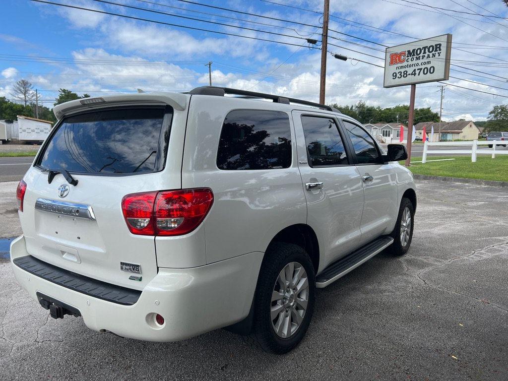 Used 2014 Toyota Sequoia Platinum AWD/4WD image 5