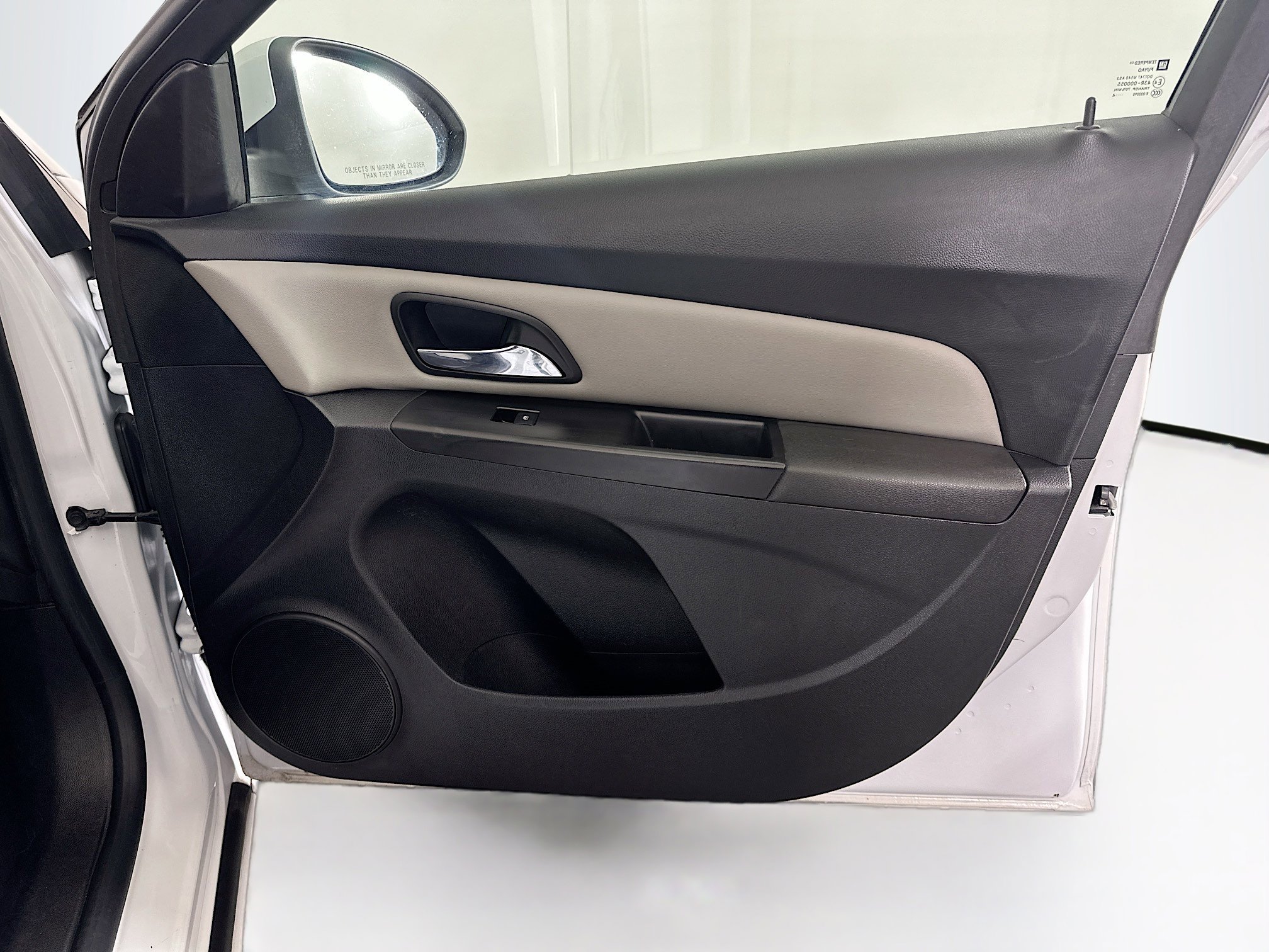 Used 2014 Chevrolet Cruze LT image 29