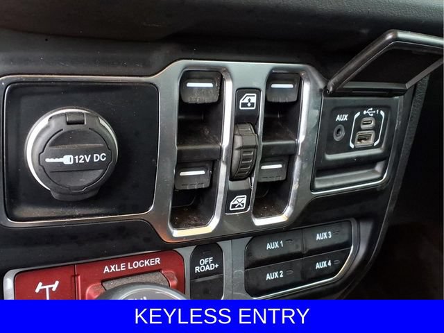 Used 2024 Jeep Gladiator Mojave w/ Safety Group AWD/4WD image 13
