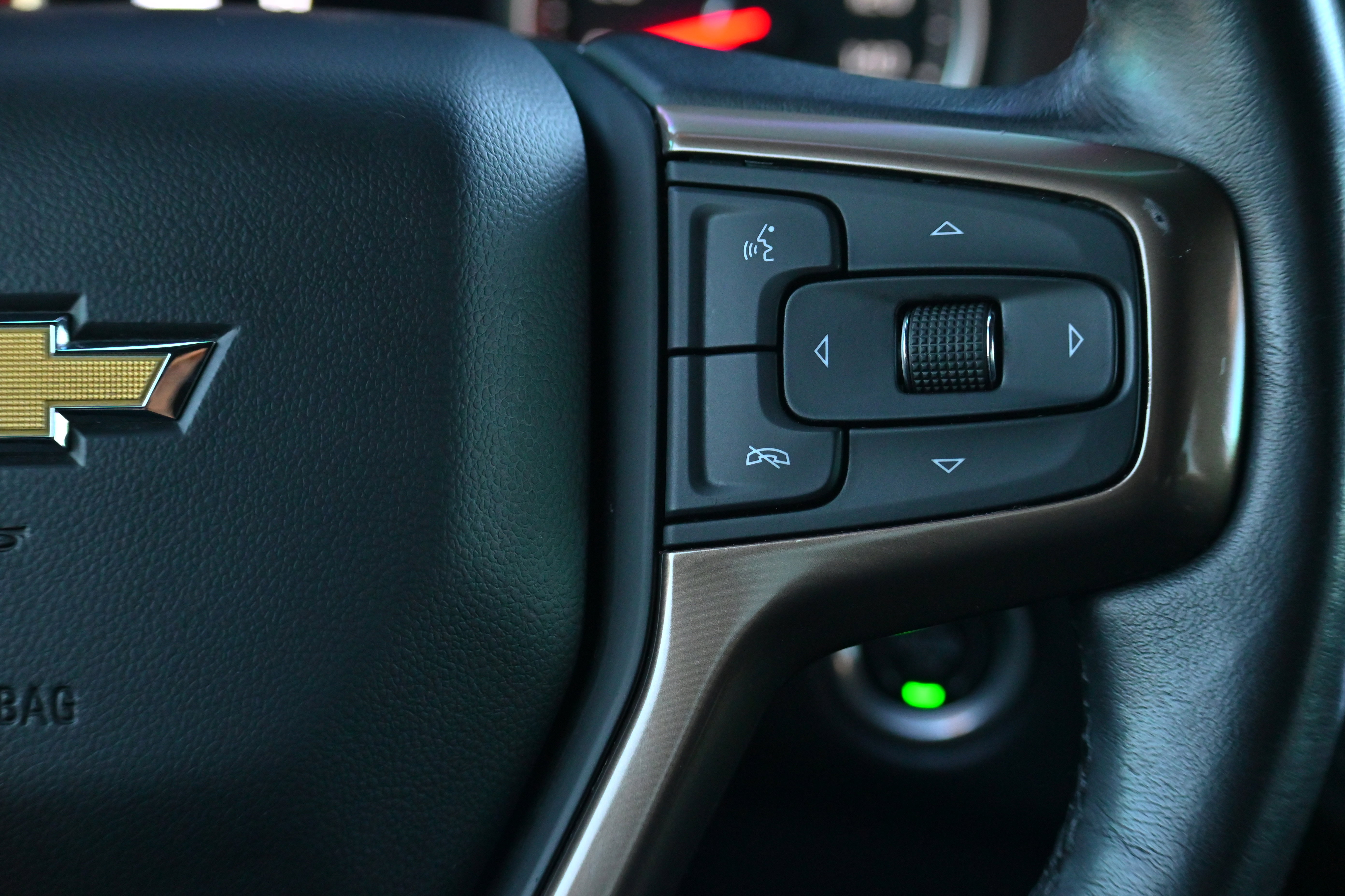 Used 2021 Chevrolet Suburban High Country image 21