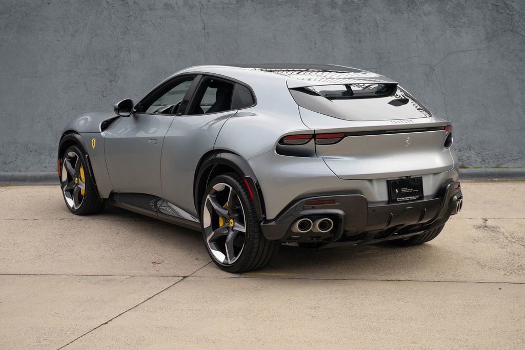 Used 2024 Ferrari Purosangue image 2