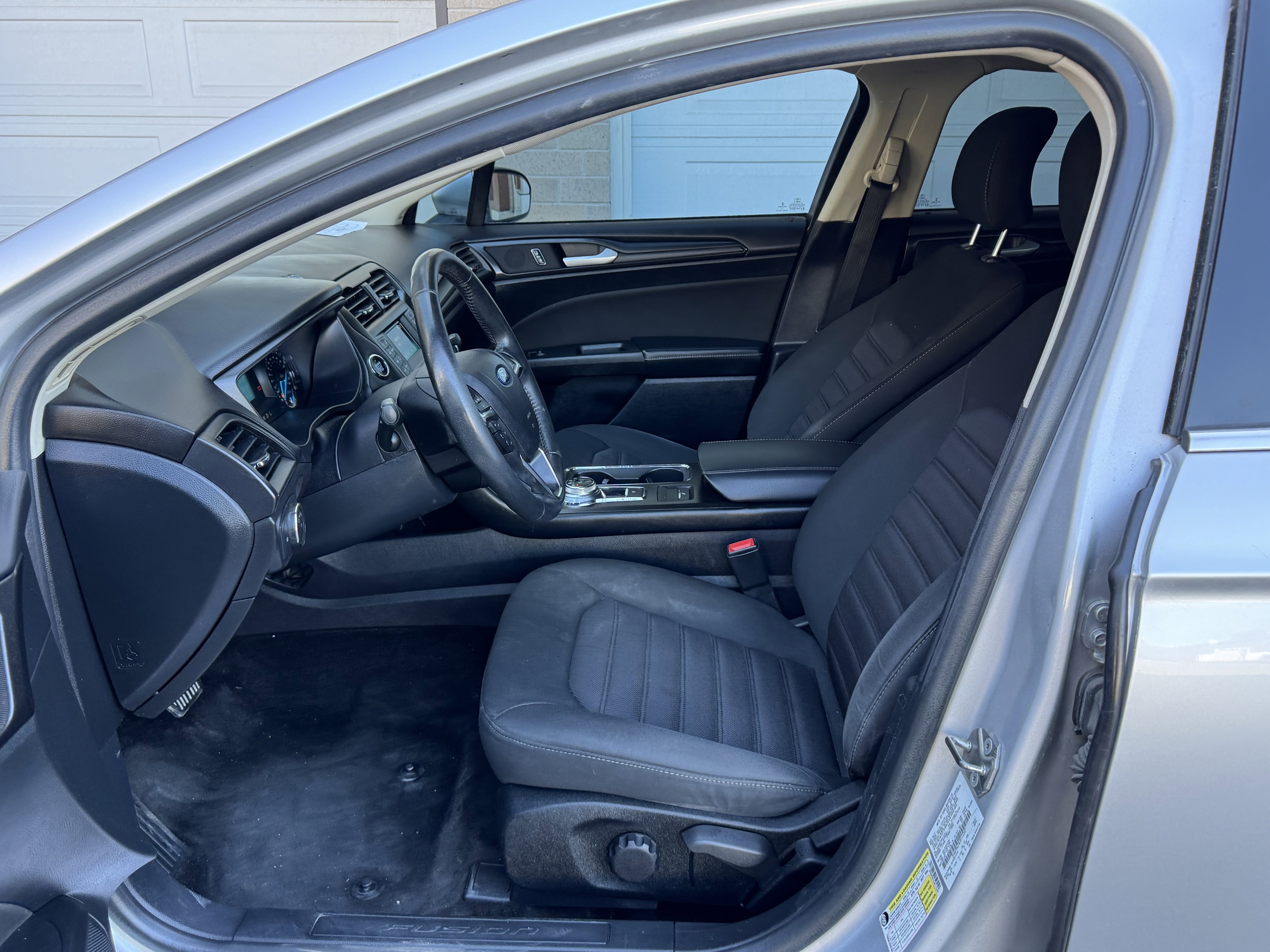 Used 2018 Ford Fusion S w/ Equipment Group 101A image 13