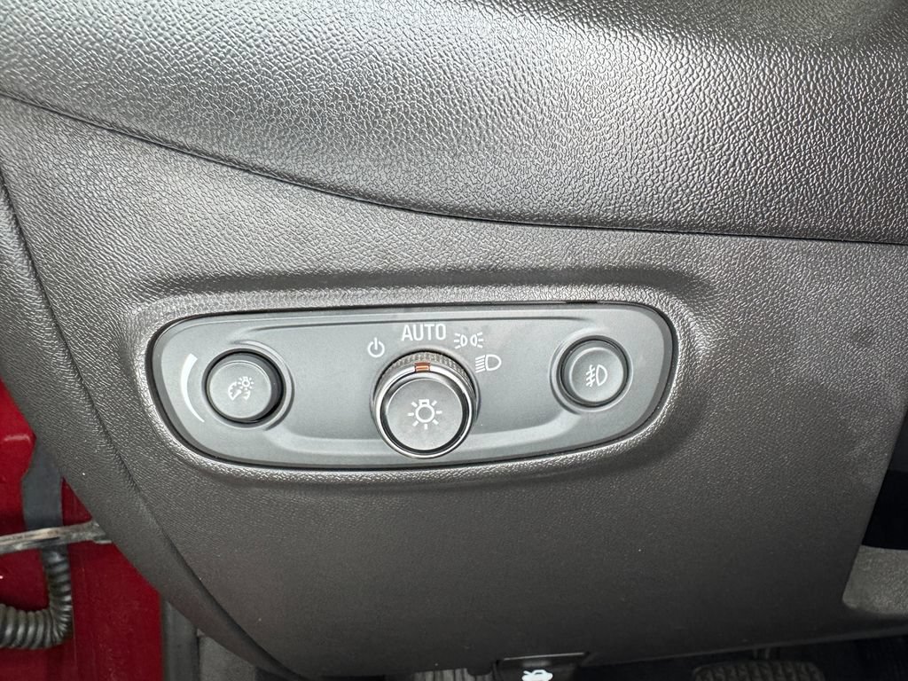 Used 2019 Chevrolet Equinox Premier AWD/4WD image 11