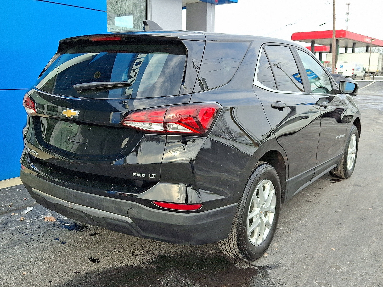 Used 2023 Chevrolet Equinox LT image 6