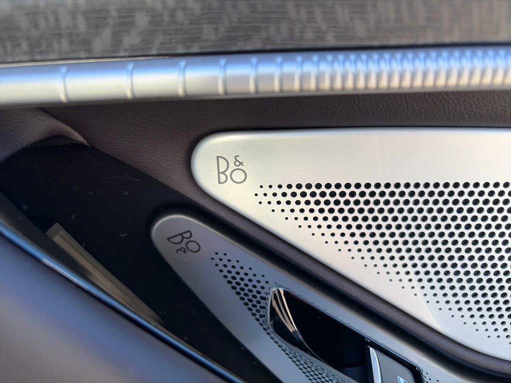 Used 2026 Ford Explorer Platinum w/ LUX Leather Package image 17