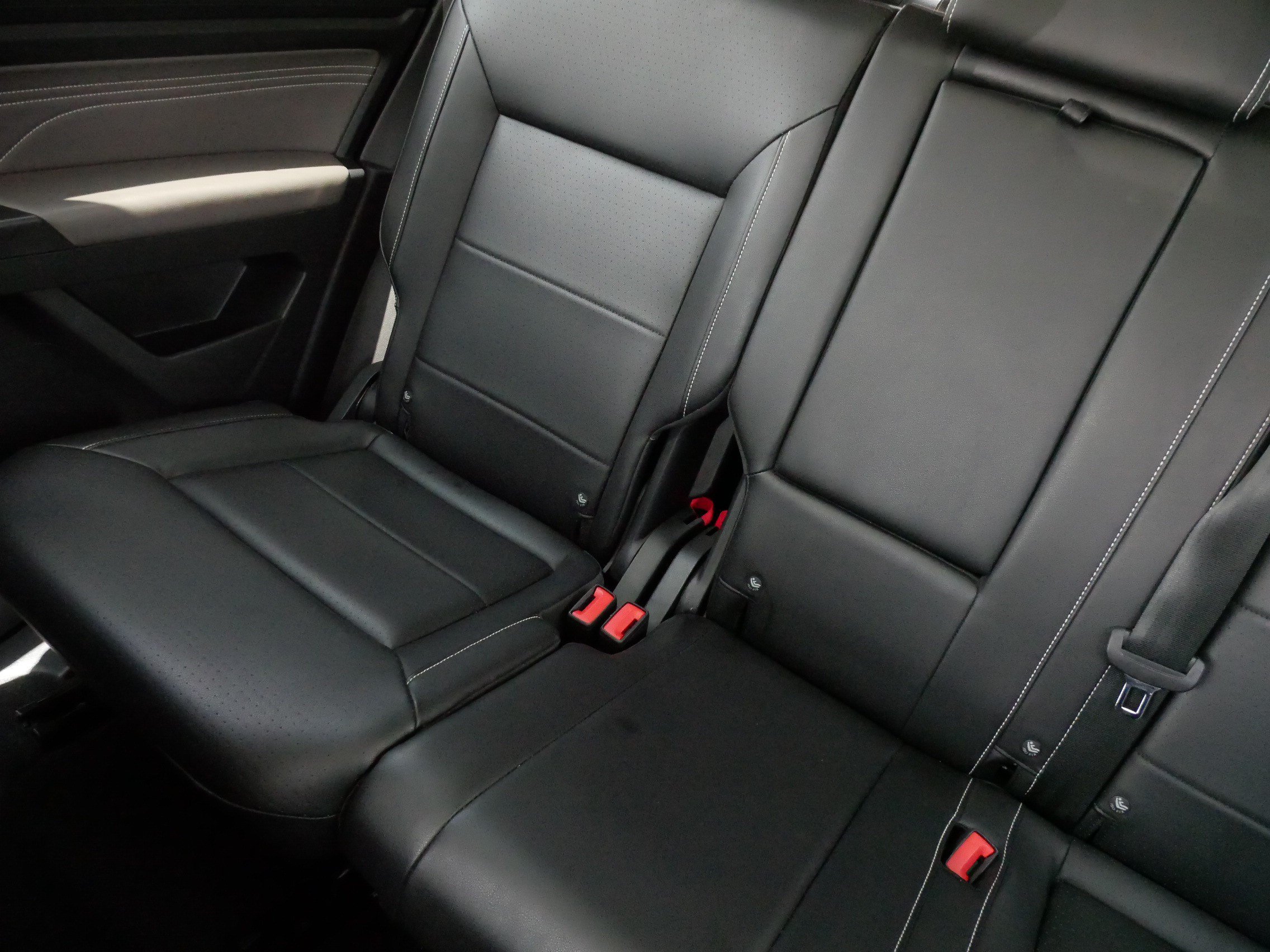 Certified 2023 Volkswagen Atlas SEL AWD/4WD image 12
