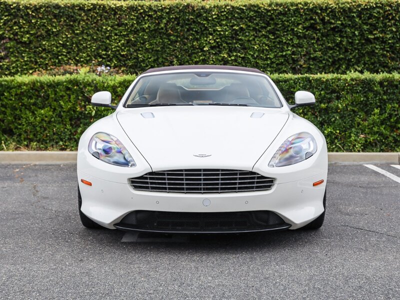 Used 2016 Aston Martin DB9 GT RWD image 23