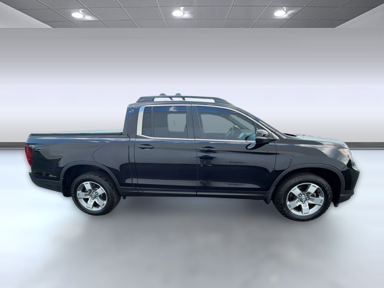 Used 2025 Honda Ridgeline RTL image 8