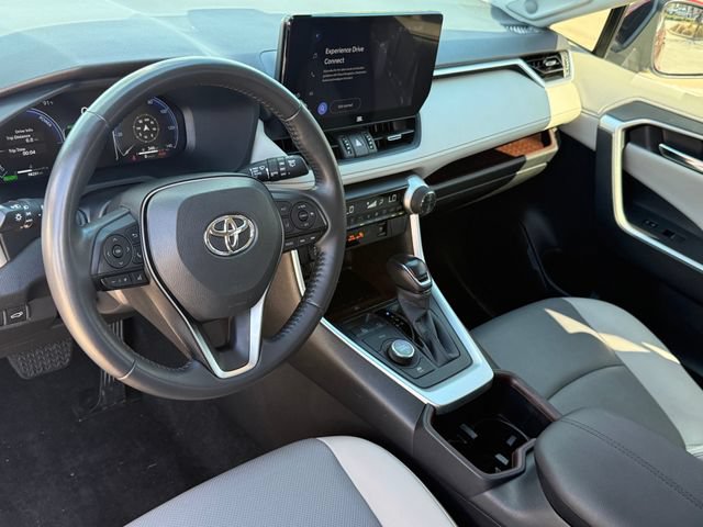 Used 2023 Toyota RAV4 Limited AWD/4WD image 11