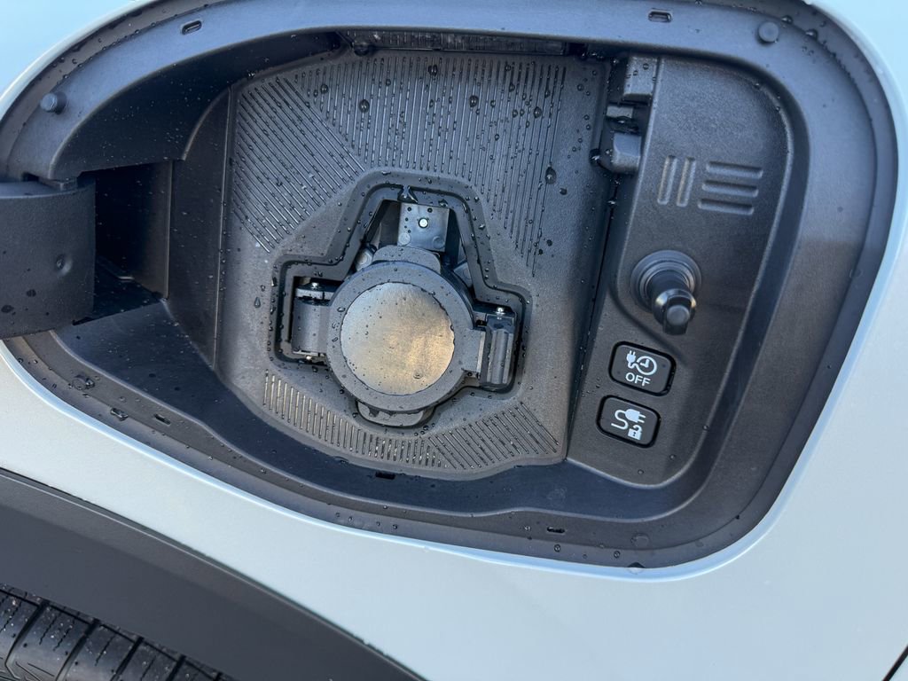 New 2026 Nissan Leaf SV+ image 38