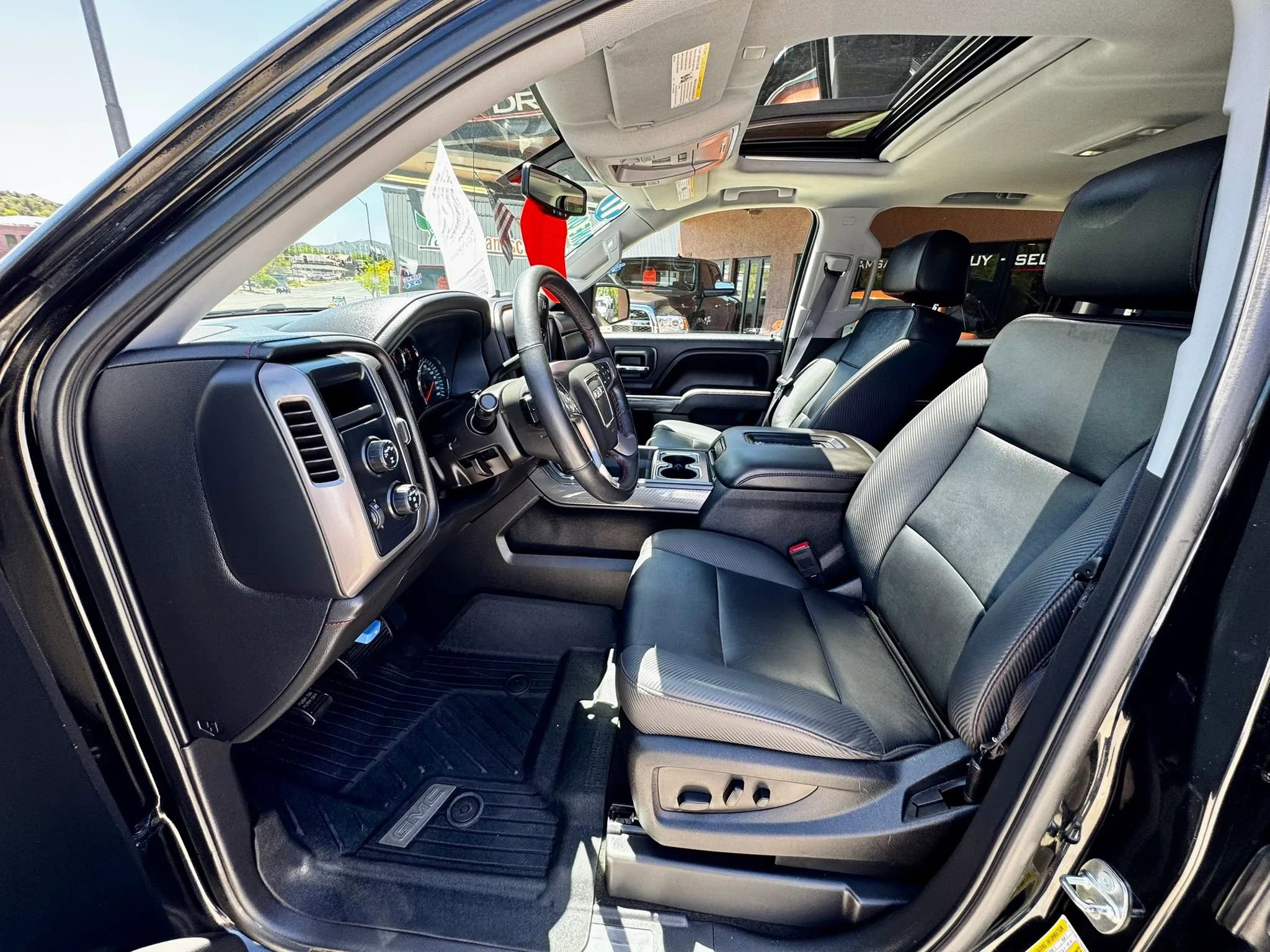 Used 2017 GMC Sierra 1500 SLT AWD/4WD image 8