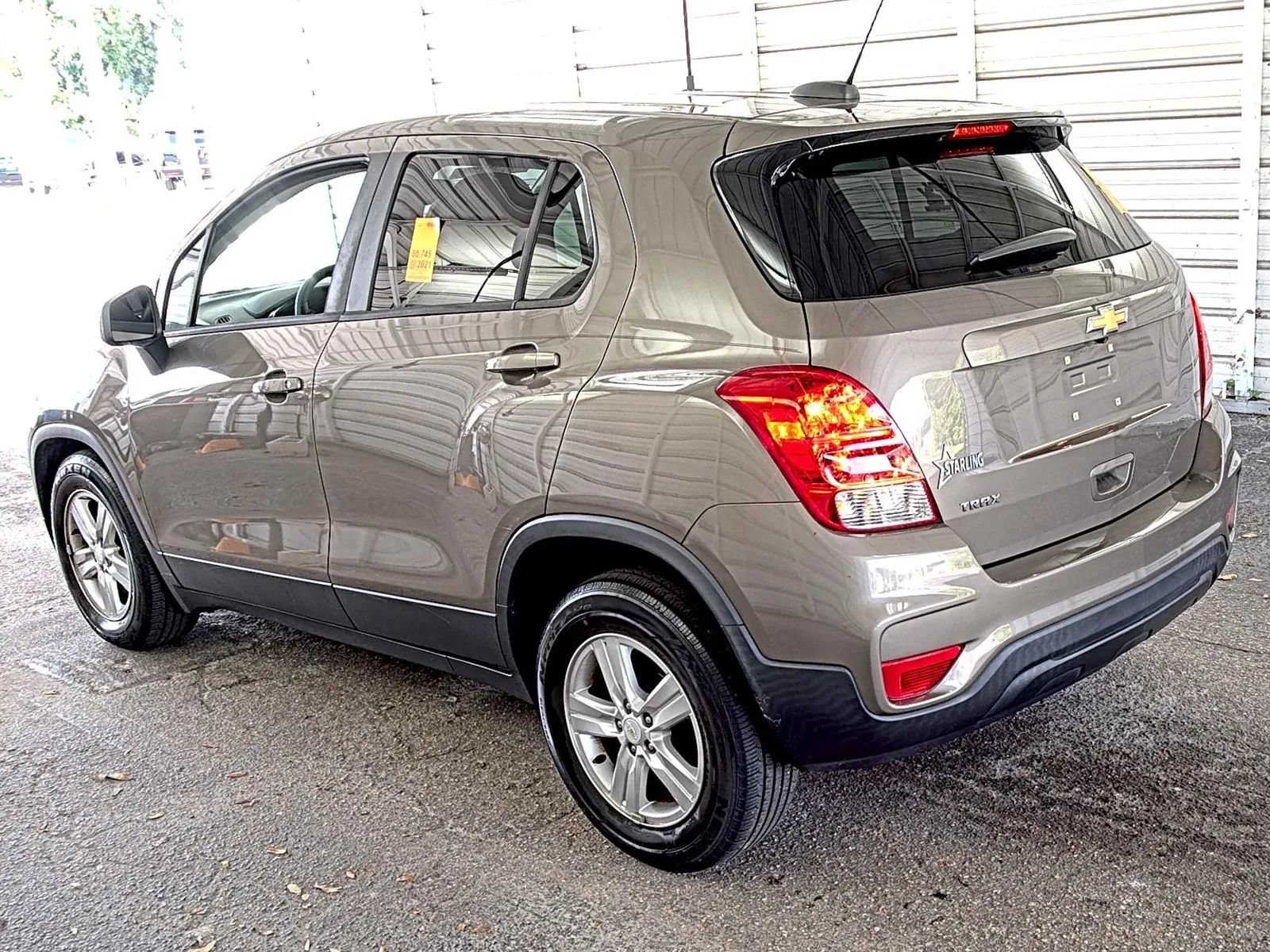 Used 2021 Chevrolet Trax LS w/ Tint and Cruise Package FWD image 2