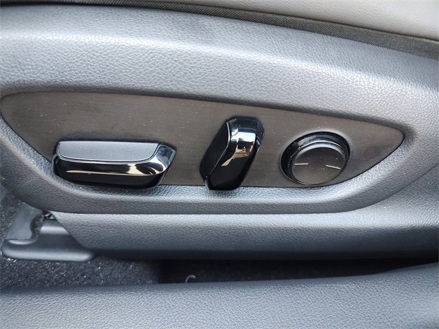 Used 2024 Lexus UX 250h FWD w/ Premium Package image 32