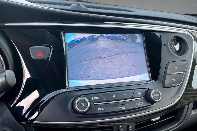 Used 2020 Buick Envision FWD image 18