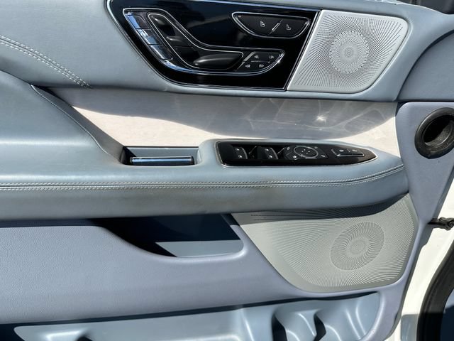 Used 2022 Lincoln Navigator Black Label AWD/4WD image 26