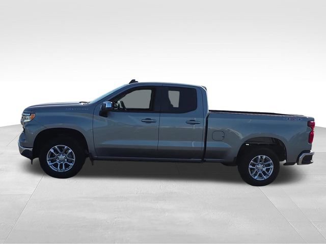 Used 2023 Chevrolet Silverado 1500 LT AWD/4WD image 6