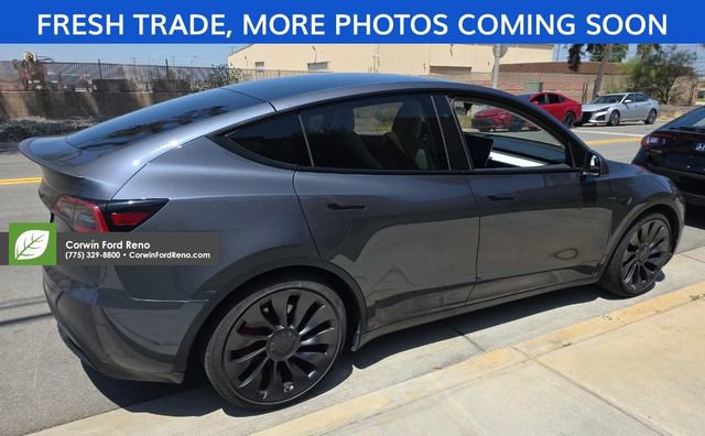 Used 2023 Tesla Model Y Performance AWD/4WD image 5