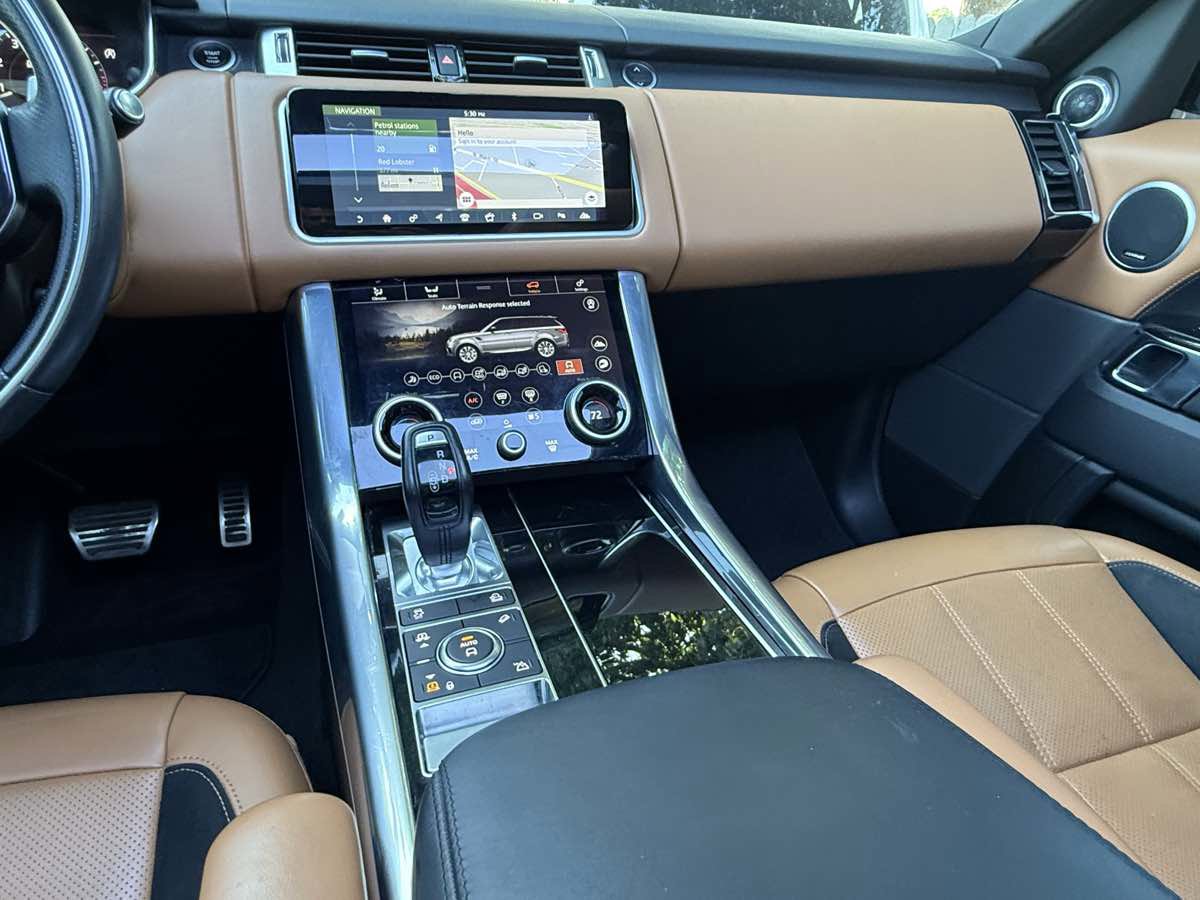 Used 2019 Land Rover Range Rover Sport Supercharged AWD/4WD image 33