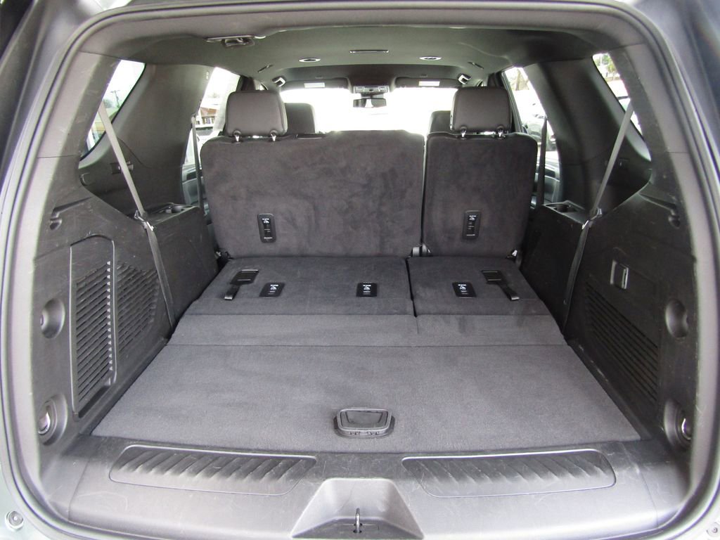 Used 2024 Chevrolet Tahoe LT image 36