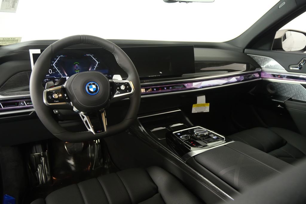 Used 2026 BMW 750e xDrive 750e xDrive w/ Executive Package image 19