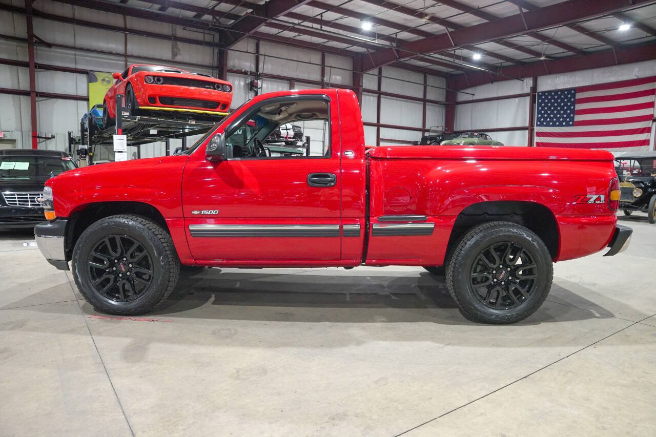 Used 2002 Chevrolet Silverado 1500 LS w/ Off-Road Chassis Pkg AWD/4WD image 4