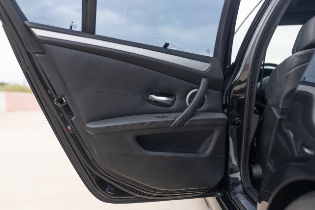 Used 2008 BMW M5 image 23