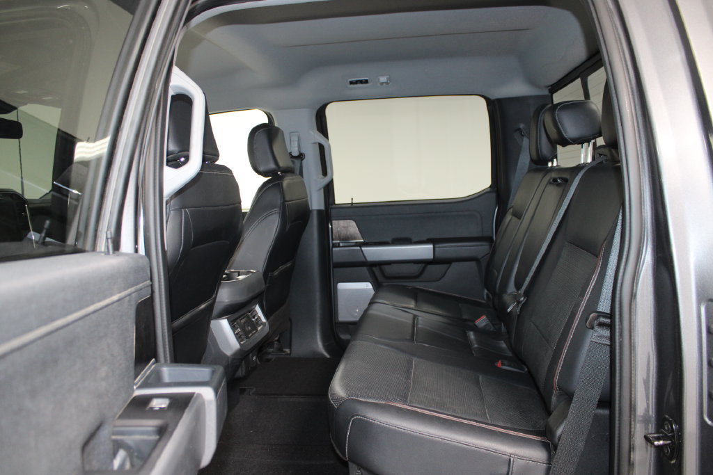 Used 2023 Ford F250 Lariat w/ Sport Appearance Package AWD/4WD image 21