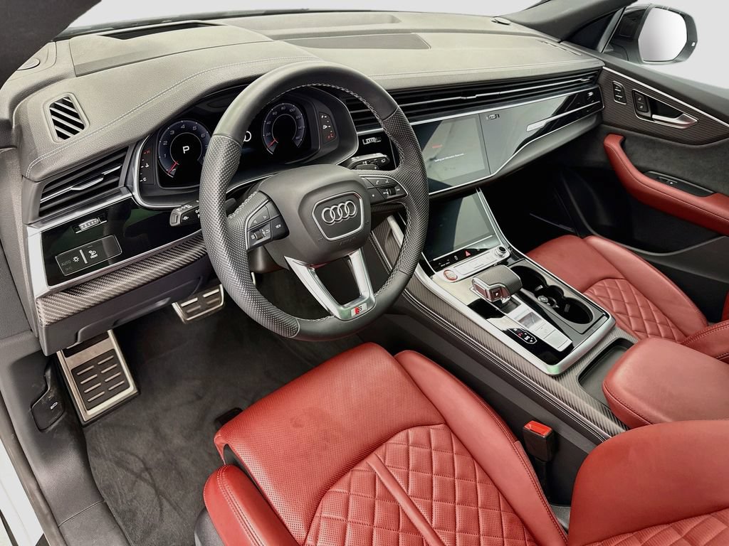 Certified 2025 Audi SQ8 Prestige AWD/4WD image 9