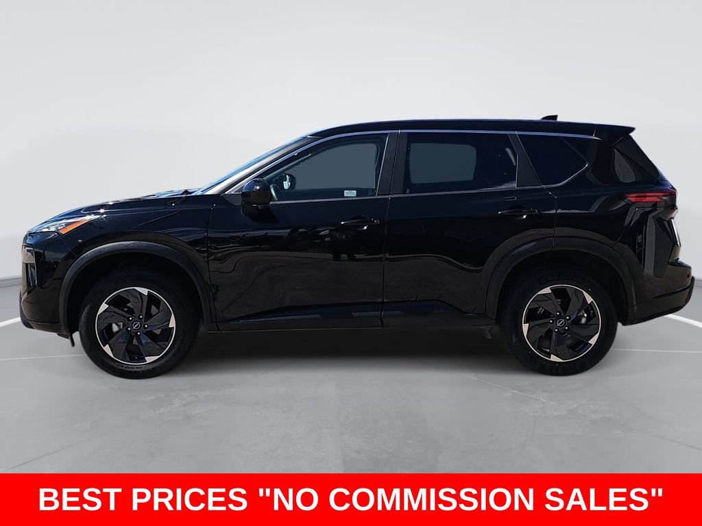 Used 2024 Nissan Rogue SV AWD/4WD image 6