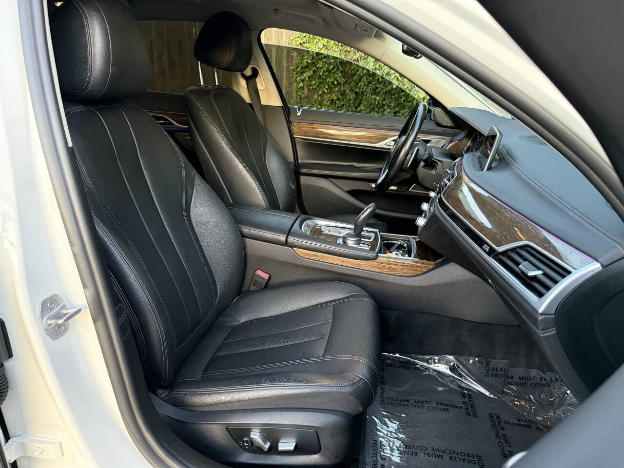 Used 2018 BMW 740i RWD image 17