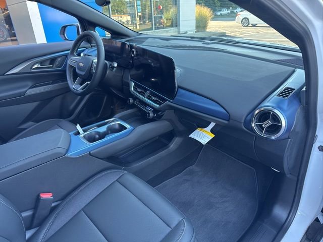 New 2025 Chevrolet Equinox EV LT w/ LPO, All-Weather Mat Package AWD/4WD image 23