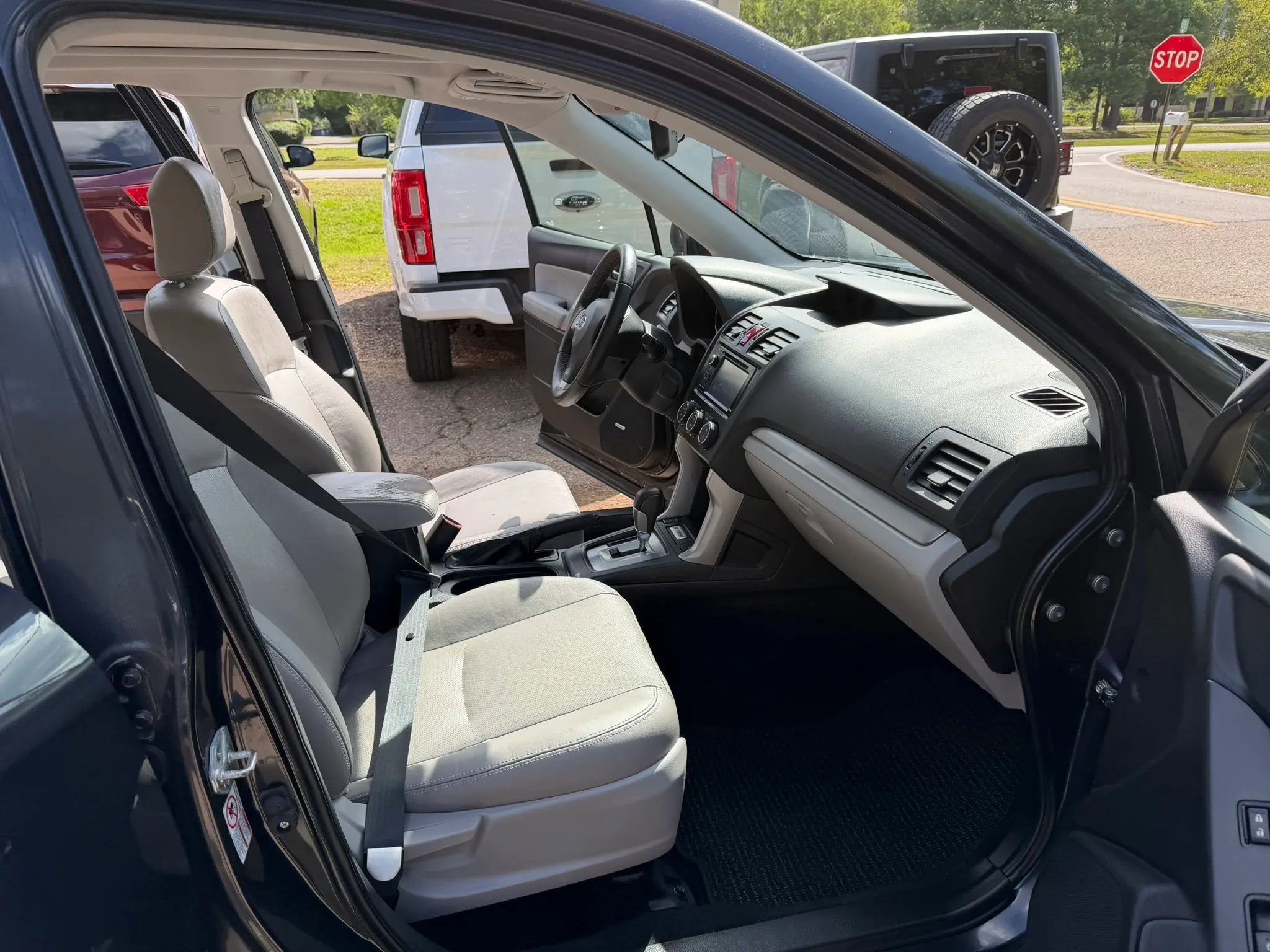 Used 2014 Subaru Forester 2.5i Touring image 10