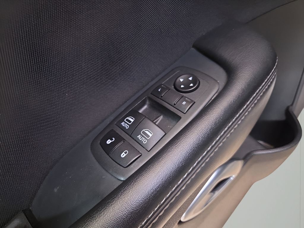 Used 2023 Dodge Challenger GT AWD/4WD image 11