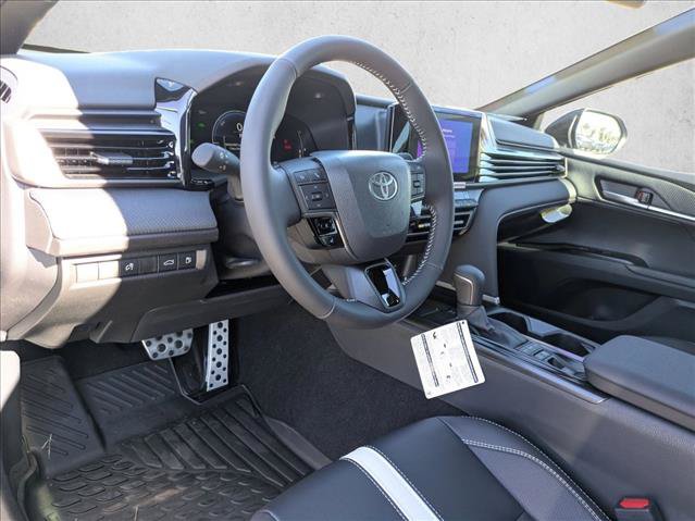 New 2026 Toyota Camry SE FWD image 3