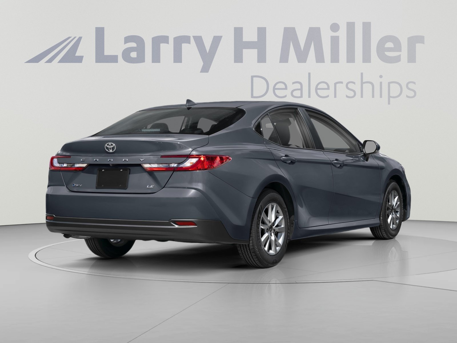 Used 2026 Toyota Camry SE FWD image 2
