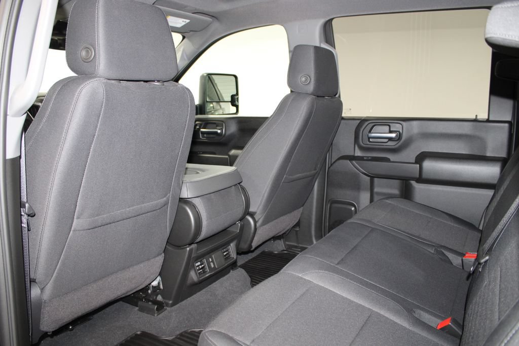Used 2026 Chevrolet Silverado 2500 Custom w/ Custom Value Package AWD/4WD image 29