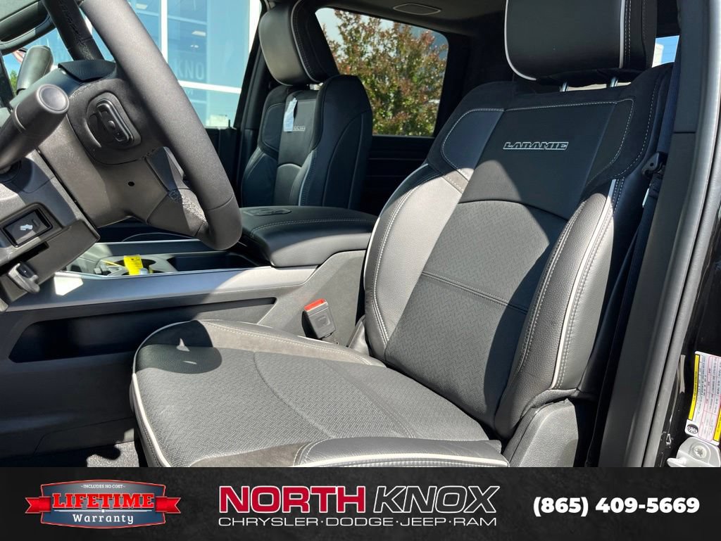 New 2026 RAM 2500 Laramie AWD/4WD image 4
